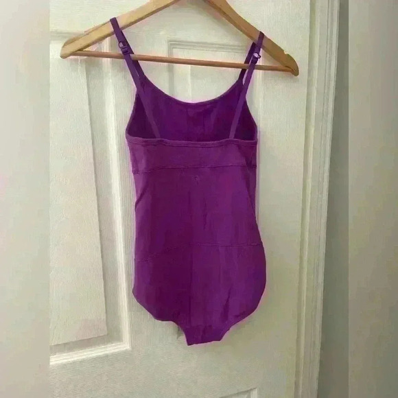 Ivivva lululemon girls bodysuit size 12  purple gymnastics - Picture 3 of 7